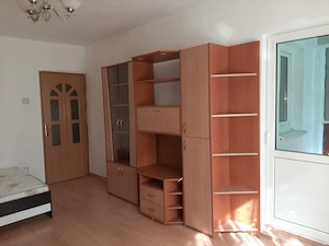 Proprietar vând garsonieră confort 1,etaj1 10, Bloc reabilitat - imagine 2
