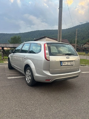 vand ford focus - imagine 3