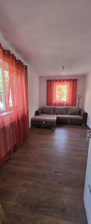Casa in centru str Mihai Eminescu - imagine 4
