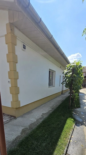 Casa in centru str Mihai Eminescu - imagine 6