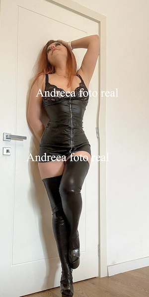 Escortă ofer dominare erotică fantezii masaj jucării 