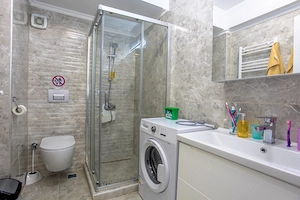 Apartament 3 camere cu vedere la lac, mobilat si utilat lux, parcare subterana - imagine 2