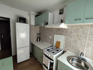Campina, inchiriez ap 2 cam, renovat, central - imagine 8