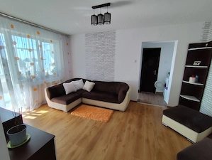 Campina, inchiriez ap 2 cam, renovat, central - imagine 2