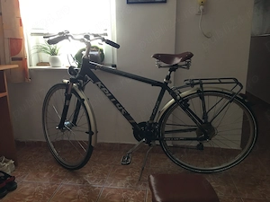 vand bicicleta de oras,marca Kellys.