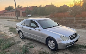 de vinzare Mercedes c200 - imagine 3