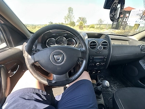 Dacia Duster  - imagine 5