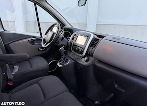 Vind Renault Trafic 1,6 diesel 9 locuri,...VARIANTE - imagine 5