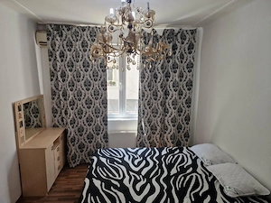 Închiriez 🏡 Apartament 2 camere, mobilat, etaj 1, Obor – centrală proprie