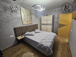 Prima Linie |Vedere laterală la mare | 67m2 Utili Mamaia Nord - imagine 4