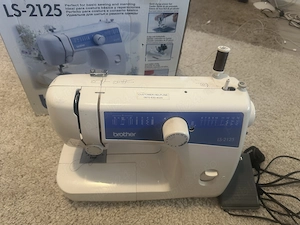 Mașină de cusut Brother LS-2125