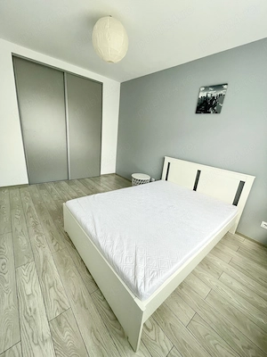 Inchiriez apartament zona Vivo - imagine 2