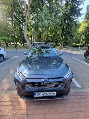 vand Toyota RAV4 2.5 Hybrid AWD - imagine 5