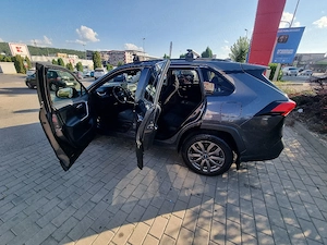 vand Toyota RAV4 2.5 Hybrid AWD - imagine 2