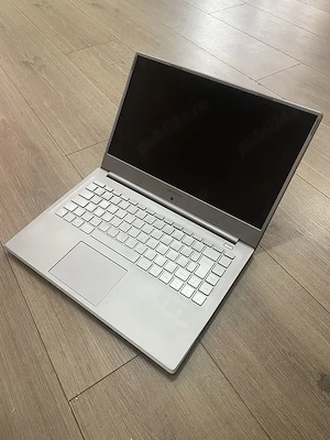Laptop Medion Akoya P15647
