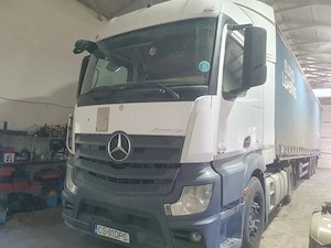 Vand ansamblu mercedes  mp4 2014, bena cereale si semiremorca prelata  - imagine 2