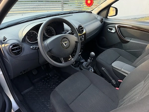 Dacia Duster 4x4 1.6 16V Doar 41.900km  - imagine 5