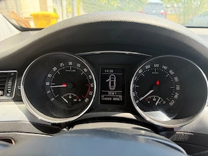 Skoda Superb II Facelift 2014 sedan, 2.0 TDI, 140 CP - Giroc, Timis - imagine 10