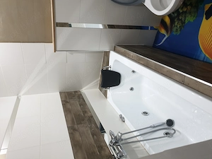 Inchiriez apartament 3camere,Pitesti,Nord,etajul 1,1950lei - imagine 3