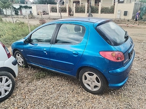 dezmembrez Peugeot 206 ,1.4 hdi - imagine 3