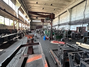 De vânzare teren si atelier utilaje si masini agricole complet echipat - imagine 7
