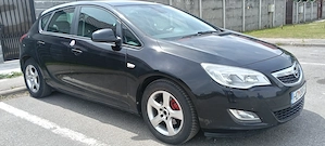 Opel astra j 2011 - imagine 8
