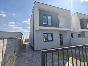1/2 Duplex Sacalaz P+E,4Camere,2 Bai,Proiect Modern - imagine 3