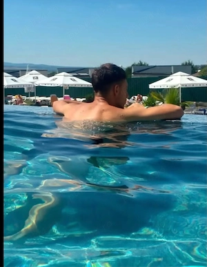 Bogdan escortă masculină