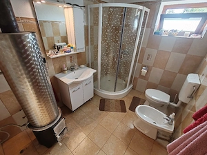 Vand casa in Nadlac sau schimb cu apartament in Arad - imagine 5
