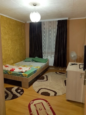 Apartament 2 camere renovat, mobilat   Moreni, Tineretului | Etaj 1 - imagine 5