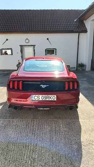 Vând Ford Mustang 2.3 din 2017 preț 18000 - imagine 6