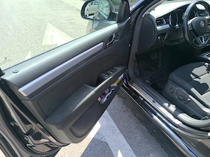 Skoda Superb Combi - imagine 8