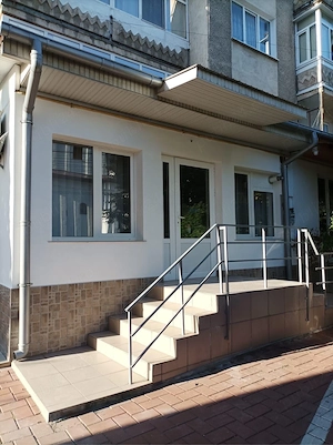 spatiu comercial 60mp zona centrala