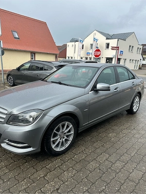 Mercedes c200cdi BlueEfficiency Avantgarde - imagine 5