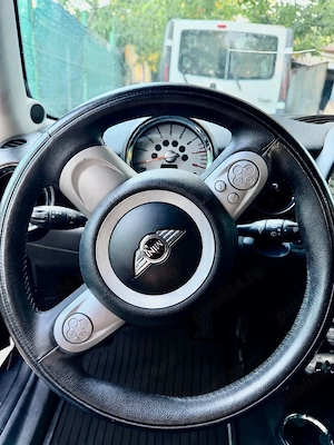 MINI Cooper 1.6 Benzină 120 CP   6 Trepte   2008   Euro 4 - imagine 2