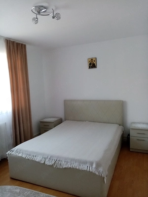 Vând apartament în Fieni  - imagine 7