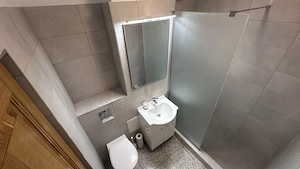 Închiriez ap 3 cam decomandat, suprafata 70 mp, 2 balcoane, baie cu dus walk-in, et 3, Dristor2 - imagine 8