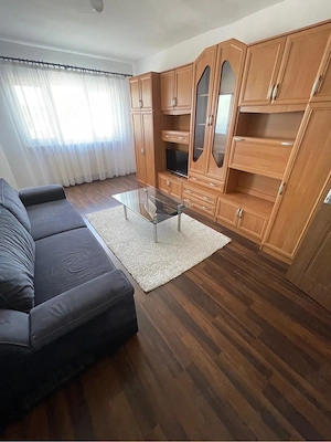 inchiriez apartament  - imagine 4
