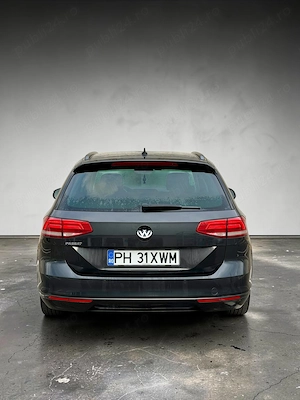 De vânzare VW Passat Variant 2.0 TDI   150 CP   110.000 KM   HUD   DCC   ACC - imagine 4