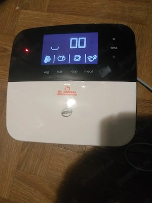 Igienizator cu ozon pentru fructe, legume și carne Tiens DiCHO (model TQ-Z08)