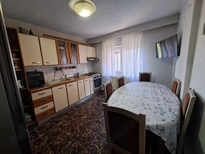Vila Curtea de Arges - imagine 8