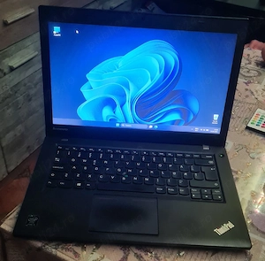 Laptop Lenovo Thinkpad T440 i3 SSD 240_8Gb rami cu două baterii