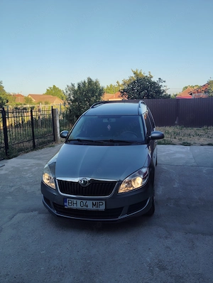 Vând Skoda roomster 2012 