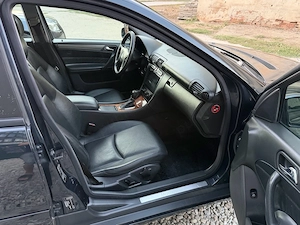 Mercedes C220 CDI W203 2002 Automat Trapă Piele Distribuție Schimbată - imagine 5