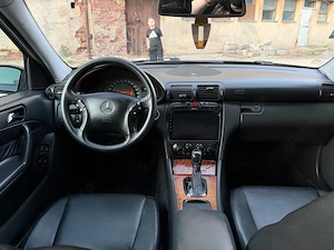 Mercedes C220 CDI W203 2002 Automat Trapă Piele Distribuție Schimbată - imagine 3