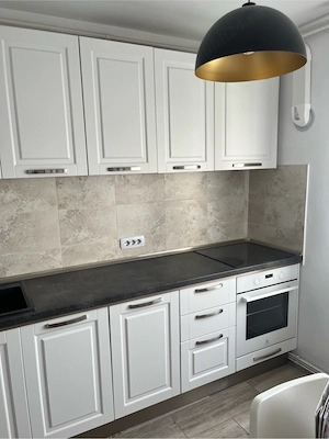 Închiriez Garsoniera Apartament 1 camera intersectie Bd. Gării cu Bd. Alexandru Vlahuta - imagine 4