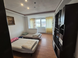 Vand apartament 2 camere - imagine 4