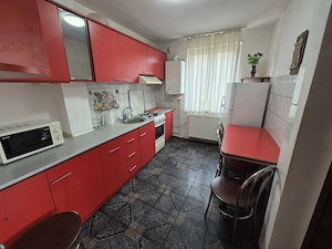Vand apartament 2 camere - imagine 3