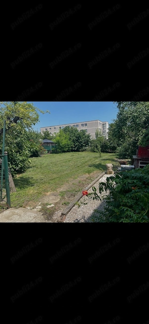 Central - vanzare casa, 2 anexe plus teren 881mp - imagine 3