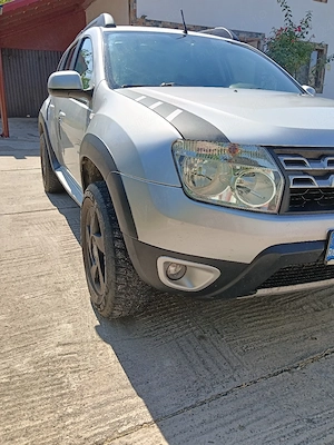 vand dacia duster - imagine 3